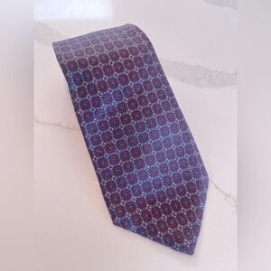 LIBERTY OF LONDON classic medalion 100% silk tie, red & navy on grey background